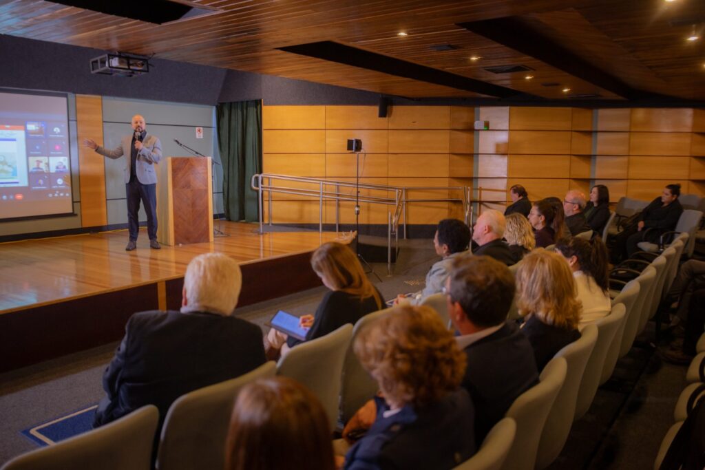 UEPG participa de lançamento de Napi “Eletrônica…